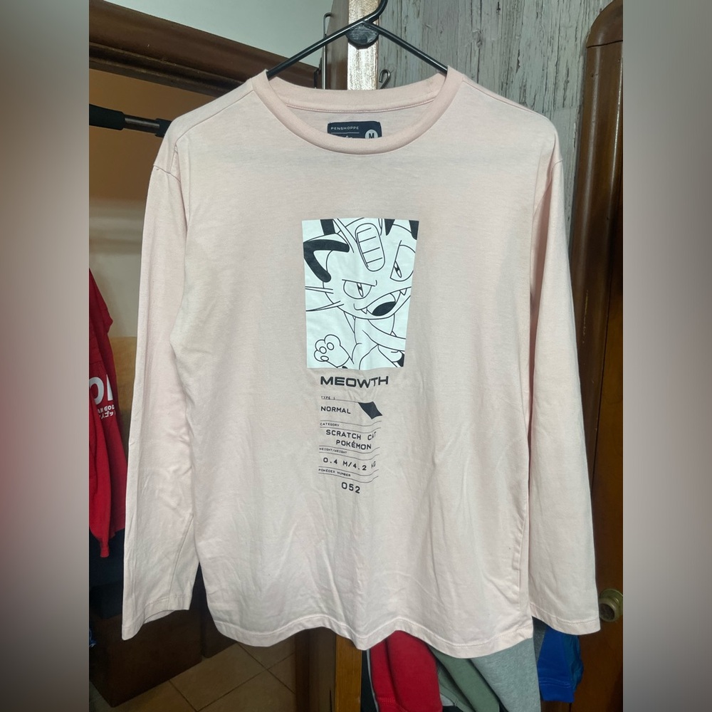 Pokemon Meowth Long Sleeve T-Shirt